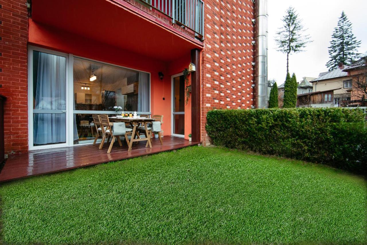 Home & Garden With Stunning View ซินายา ภายนอก รูปภาพ