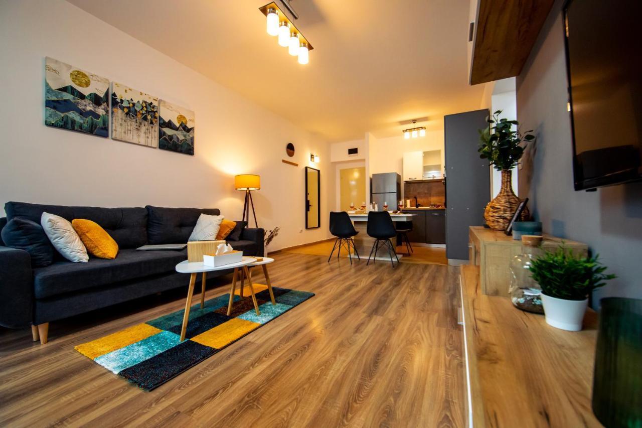 Home & Garden With Stunning View ซินายา ภายนอก รูปภาพ